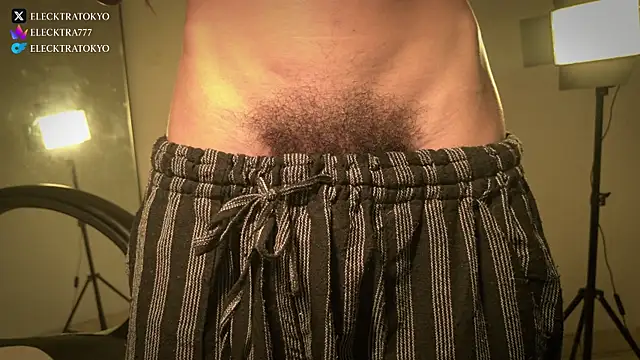 alexxatokyo online show from February 2026 03:24:02 AM