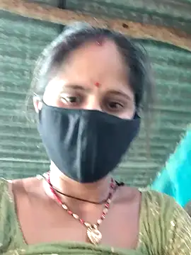 Snapshot of Hot-ilaiy chatting on September 2025 11:00:01 AM Hot-ilaiy online show from September 2025 11:00:01 AM