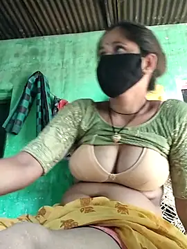 Snapshot of Hot-ilaiy chatting on October 2025 03:48:01 AM Hot-ilaiy online show from October 2025 03:48:01 AM