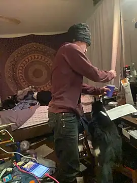 XanderOzzz online show from November 2025 09:34:01 AM