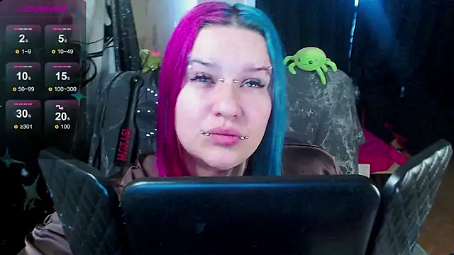 NeonNectar  online show from February 2026 01:30:02 PM