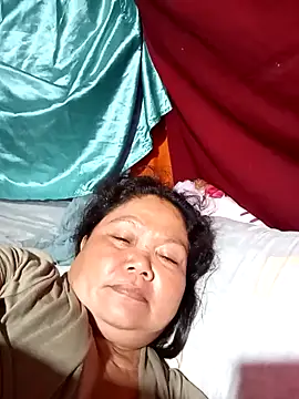 Snapshot of Mari_fvcks chatting on November 2025 08:37:01 AM Mari fvcks online show from November 2025 08:37:01 AM