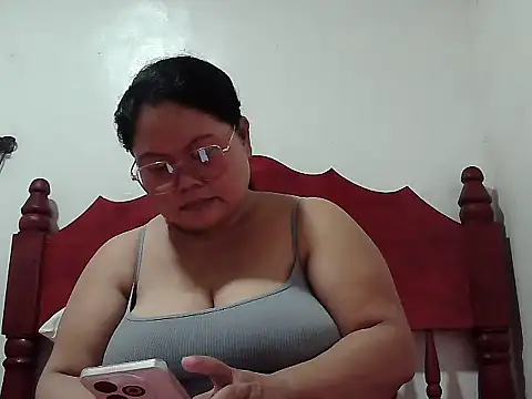 Mari fvcks online show from March 2026 12:44:01 PM