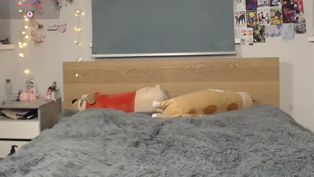 triplebakaaa online show from October 2025 09:45:01 PM