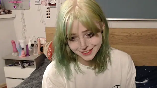 triplebakaaa online show from November 2025 06:41:01 PM