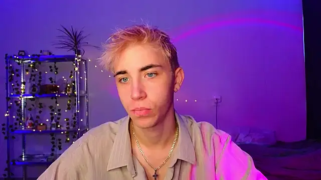 Snapshot of batarol0 chatting on September 2025 09:20:02 AM batarol0 online show from September 2025 09:20:02 AM