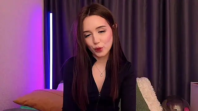 BlackEyesGirl online show from April 2026 06:22:02 AM