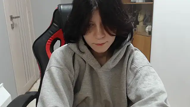 TinaQuiin online show from September 2025 08:07:01 AM