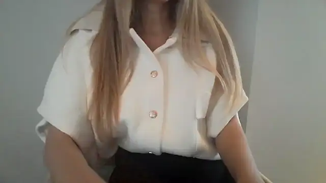 izabellaxoxo online show from December 2025 11:05:01 AM