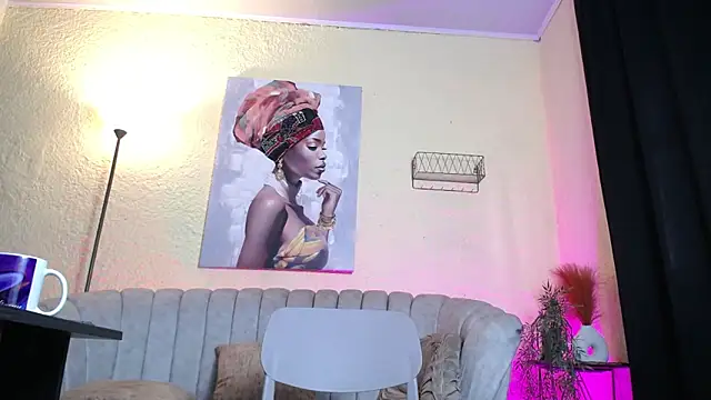 CurlyDani online show from March 2026 02:12:02 PM