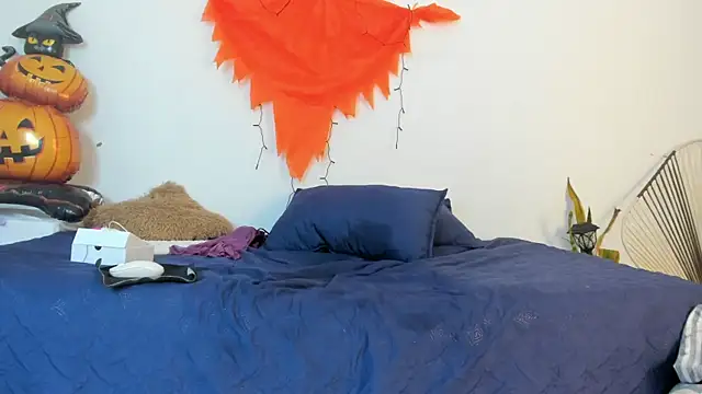  Miaa khalifa  online show from October 2025 12:01:02 PM