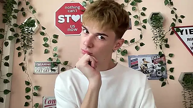 Milk Guy online show from September 2025 11:12:01 AM