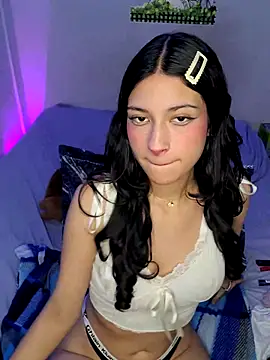 Snapshot of Danly_ chatting on November 2025 03:17:02 AM Danly online show from November 2025 03:17:02 AM