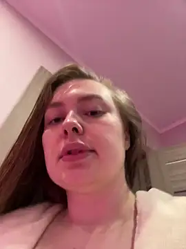 DeniMilkyyyyy online show from October 2025 09:35:01 PM