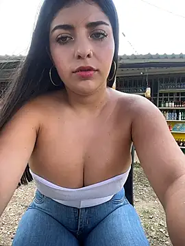 Isaa-Sweet online show from March 2026 03:05:02 PM