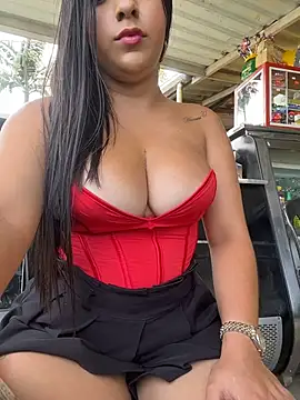 Isaa-Sweet online show from May 2026 03:06:02 PM