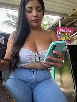 Isaa-Sweet online show from May 2026 04:36:01 PM