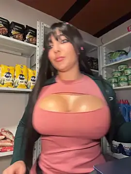 AlanaRouss online show from May 2026 09:02:02 PM