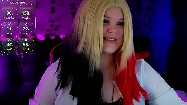 Snapshot of fillisfox_ chatting on October 2025 04:04:01 PM fillisfox online show from October 2025 04:04:01 PM