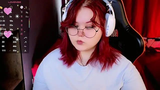 Snapshot of fillisfox_ chatting on April 2026 10:46:01 AM fillisfox online show from April 2026 10:46:01 AM