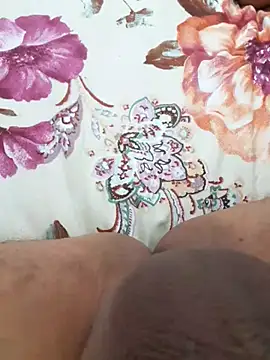 Snapshot of Mm7oon_bnat chatting on October 2025 03:34:01 PM Mm7oon bnat online show from October 2025 03:34:01 PM