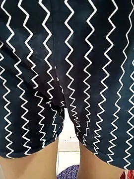 Snapshot of Small_Titss chatting on October 2025 05:13:01 AM Small Titss online show from October 2025 05:13:01 AM