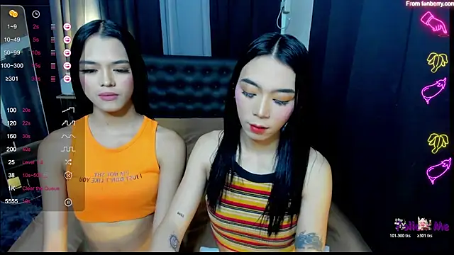 Snapshot of bellamoonlightX chatting on December 2025 08:30:02 AM bellamoonlightX online show from December 2025 08:30:02 AM