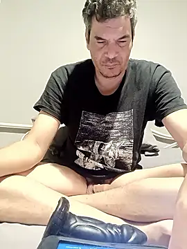 Snapshot of twitshe chatting on January 2026 12:52:01 PM twitshe online show from January 2026 12:52:01 PM