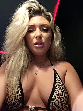 Blondie Sasha online show from September 2025 07:08:02 PM