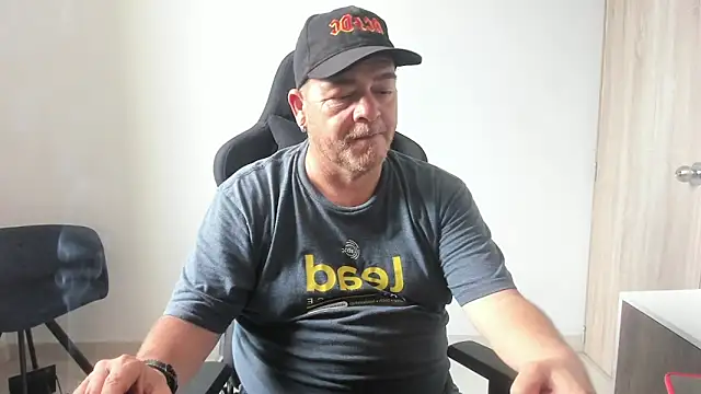 massimo dannger online show from September 2025 08:54:01 PM