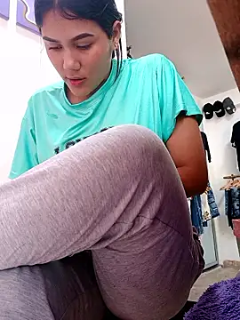 Snapshot of burbuja02 chatting on September 2025 02:21:01 PM burbuja02 online show from September 2025 02:21:01 PM