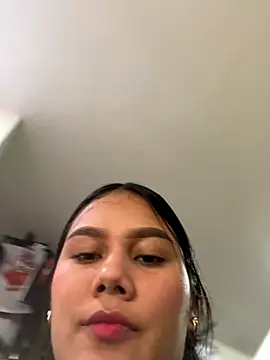 Snapshot of burbuja02 chatting on December 2025 07:53:02 PM burbuja02 online show from December 2025 07:53:02 PM