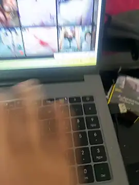 Desire-001 online show from December 2025 08:43:01 AM