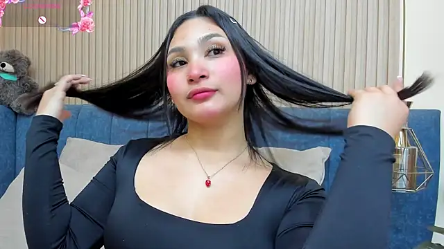 angel ponce online show from April 2026 07:11:02 PM