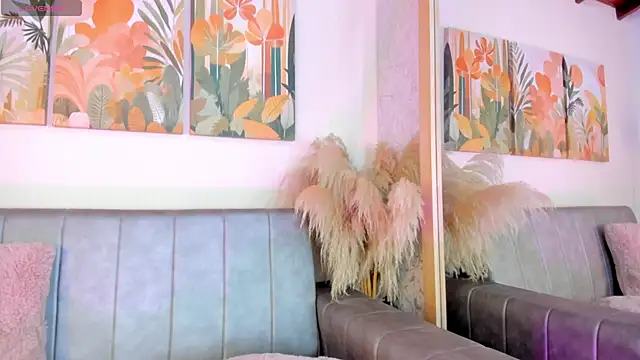 Snapshot of Celeste-Evanns chatting on November 2025 04:31:02 PM Celeste-Evanns online show from November 2025 04:31:02 PM