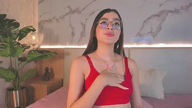 Snapshot of Celeste-Evanns chatting on December 2025 06:28:01 PM Celeste-Evanns online show from December 2025 06:28:01 PM