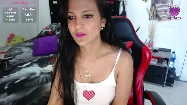 BasmaHernandez online show from November 2025 01:34:01 PM