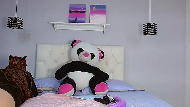  Aiitanaa  online show from November 2025 05:18:02 AM