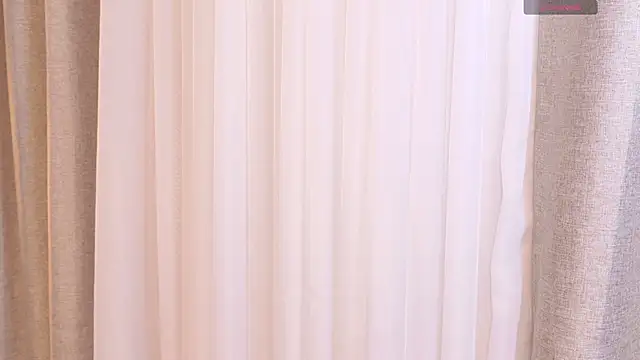 Snapshot of gemma_sm chatting on September 2025 03:06:02 AM gemma sm online show from September 2025 03:06:02 AM