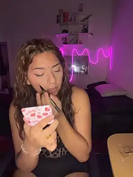 SoftLady S33 online show from April 2026 02:58:01 AM