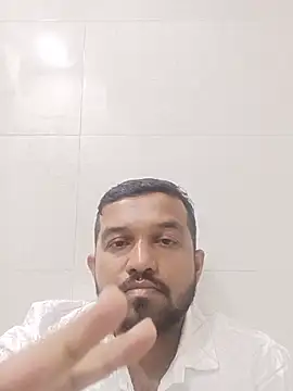 Snapshot of VJ17 chatting on June 2026 02:42:01 PM VJ17 online show from June 2026 02:42:01 PM