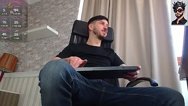 JonahShaw online show from October 2025 09:10:01 AM