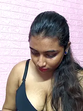 horny tenager online show from February 2026 06:14:01 PM