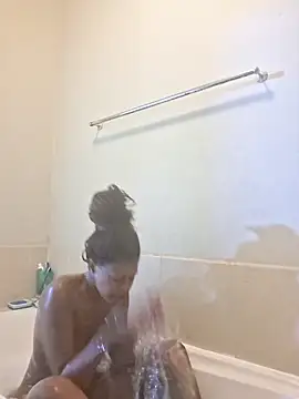 Lolly 96 online show from September 2025 04:21:02 PM