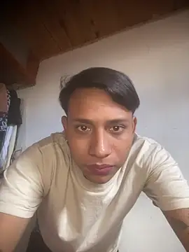 Snapshot of Patrick_Hott_ chatting on January 2026 08:02:02 PM Patrick Hott online show from January 2026 08:02:02 PM