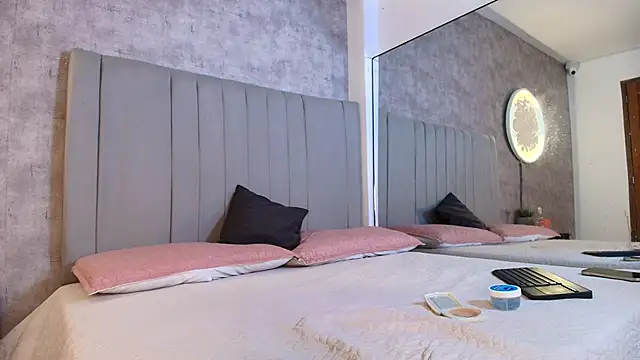 karla-ruiz online show from April 2026 07:47:02 PM