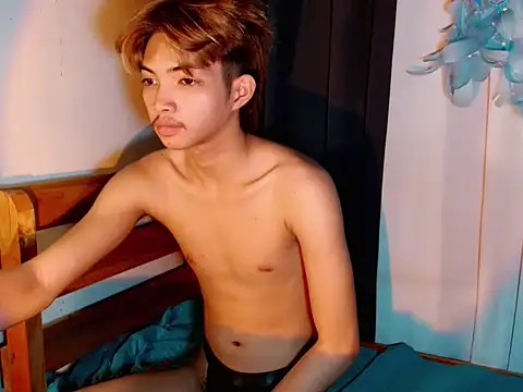 Snapshot of addicted_to_alex chatting on November 2025 06:30:02 AM addicted to alex online show from November 2025 06:30:02 AM