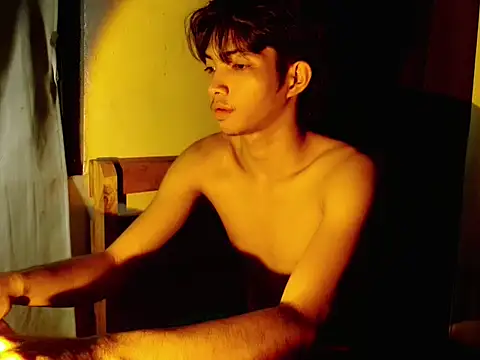 Snapshot of addicted_to_alex chatting on December 2025 08:12:01 AM addicted to alex online show from December 2025 08:12:01 AM