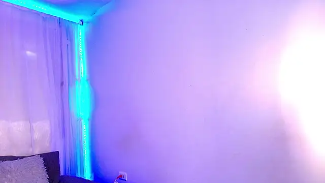 LilyRousee online show from February 2026 08:16:02 PM