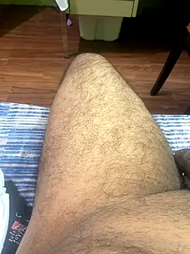 Snapshot of Binuthomas chatting on September 2025 08:58:01 AM Binuthomas online show from September 2025 08:58:01 AM